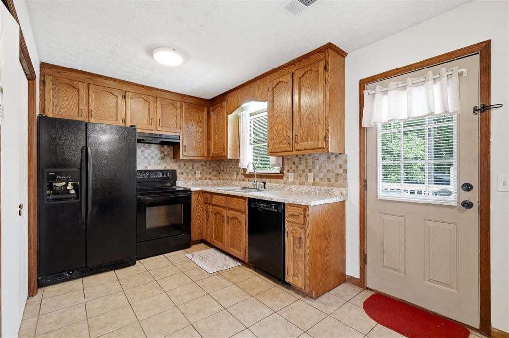 716 County Line-Auburn Road Winder, GA 30680 - Photo 12 of 37 Gallery Image 12