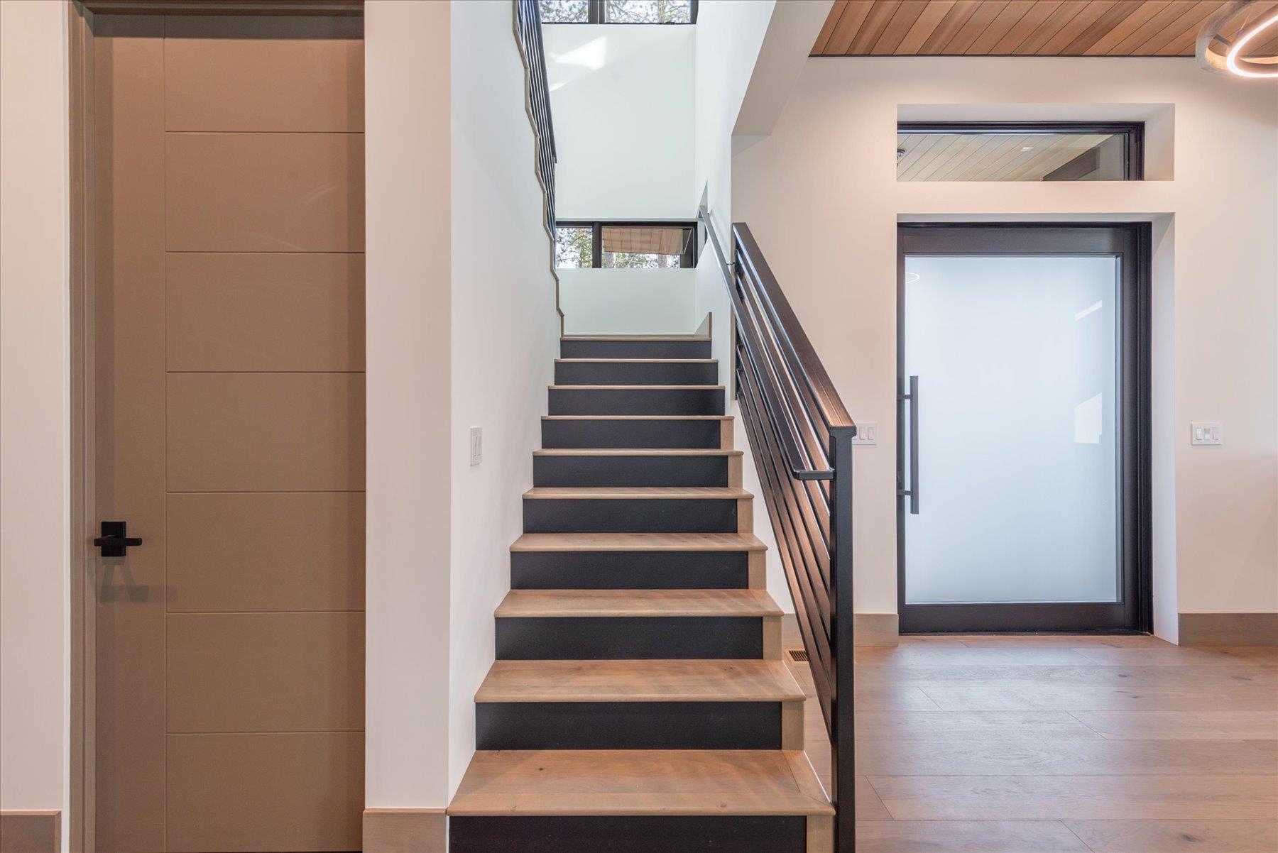 11720 Ghirard Road Truckee, CA 96161 - Photo 17 of 28