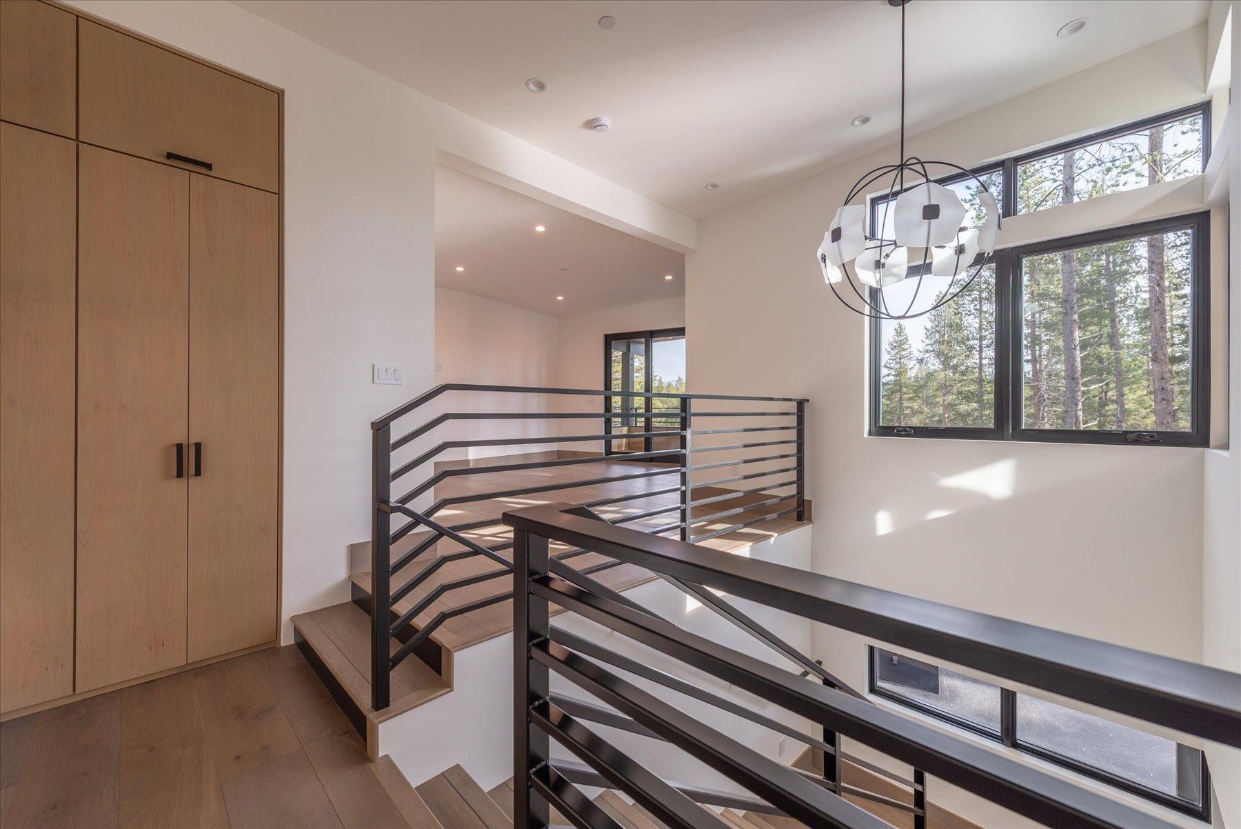 11720 Ghirard Road Truckee, CA 96161 - Photo 18 of 28