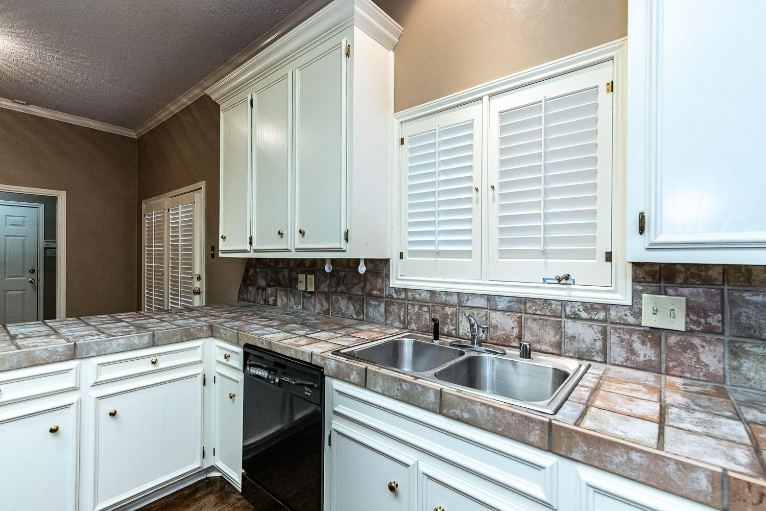 8506 Raleigh Avenue Lubbock, TX 79424 - Photo 19 of 46 Photo 19