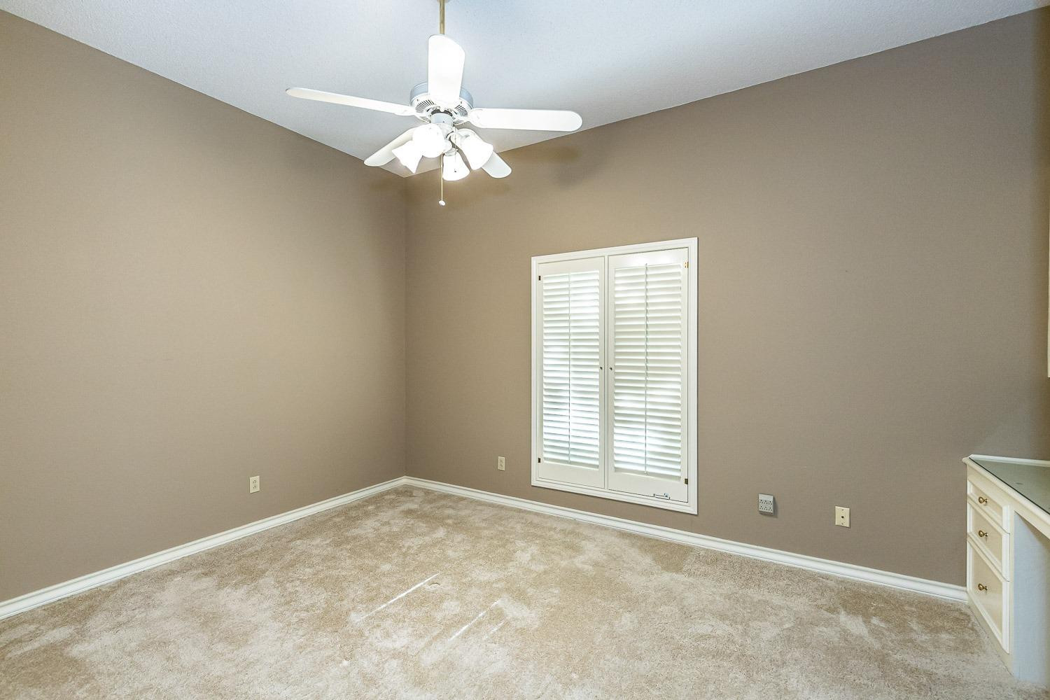 8506 Raleigh Avenue Lubbock, TX 79424 - Photo 31 of 46 Second Bedroom