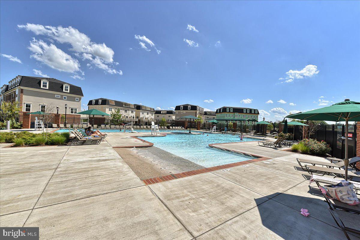 648 Blandwood Road Frederick, MD 21701 - Photo 34 of 54 Community pool