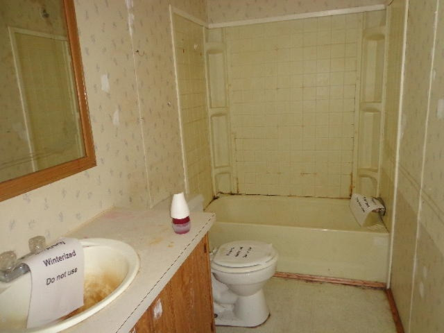 7842 Cowman Road Hubbardston, MI 48845 - Photo 22 of 25 DSC08084.JPG