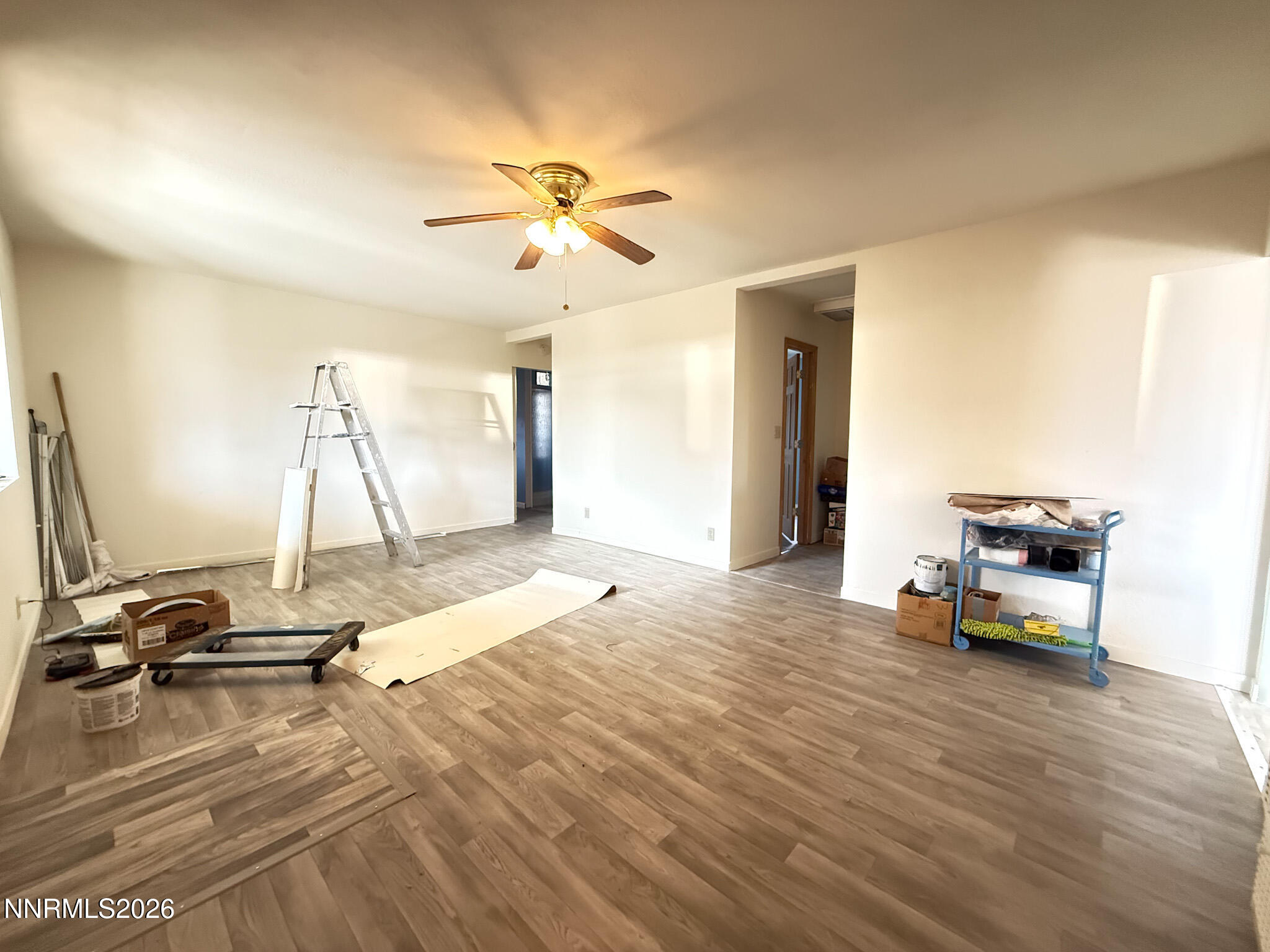 845 G Street Hawthorne, NV 89415 - Photo 8 of 29 IMG_1355