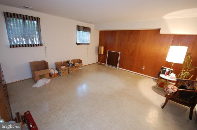 701 Lowander Lane Silver Spring, MD 20901 - Photo 5 of 15 Family Room