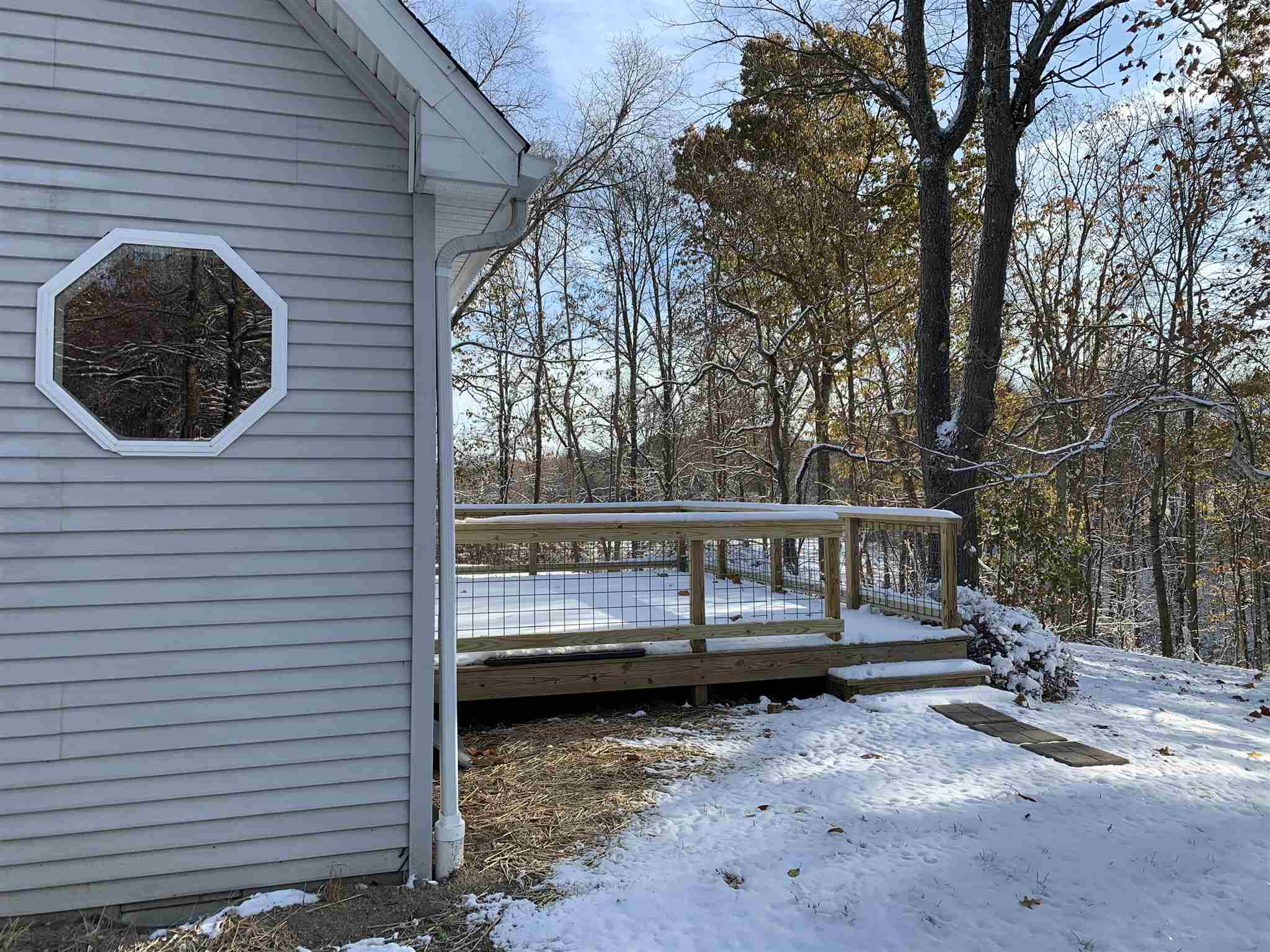 8459 4 Mile Ridge Road Nashville, IN 47448 - Photo 5 of 23