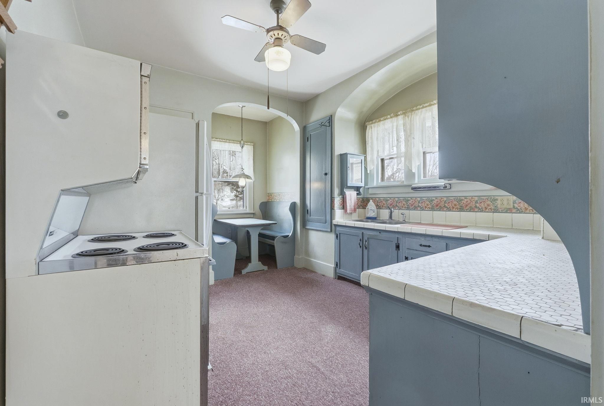 535 East Center Street Warsaw, IN 46580 - Photo 13 of 36