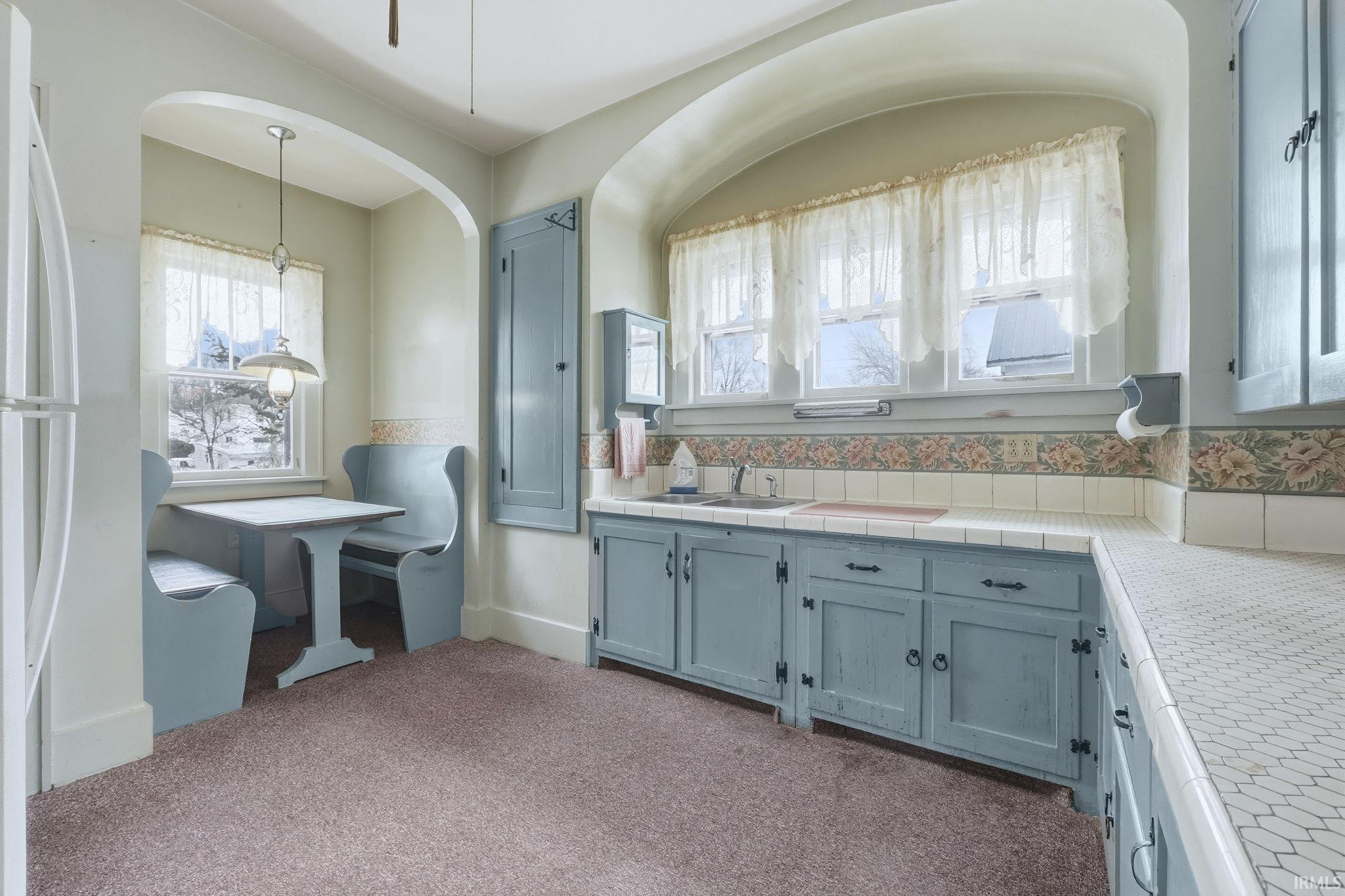 535 East Center Street Warsaw, IN 46580 - Photo 14 of 36