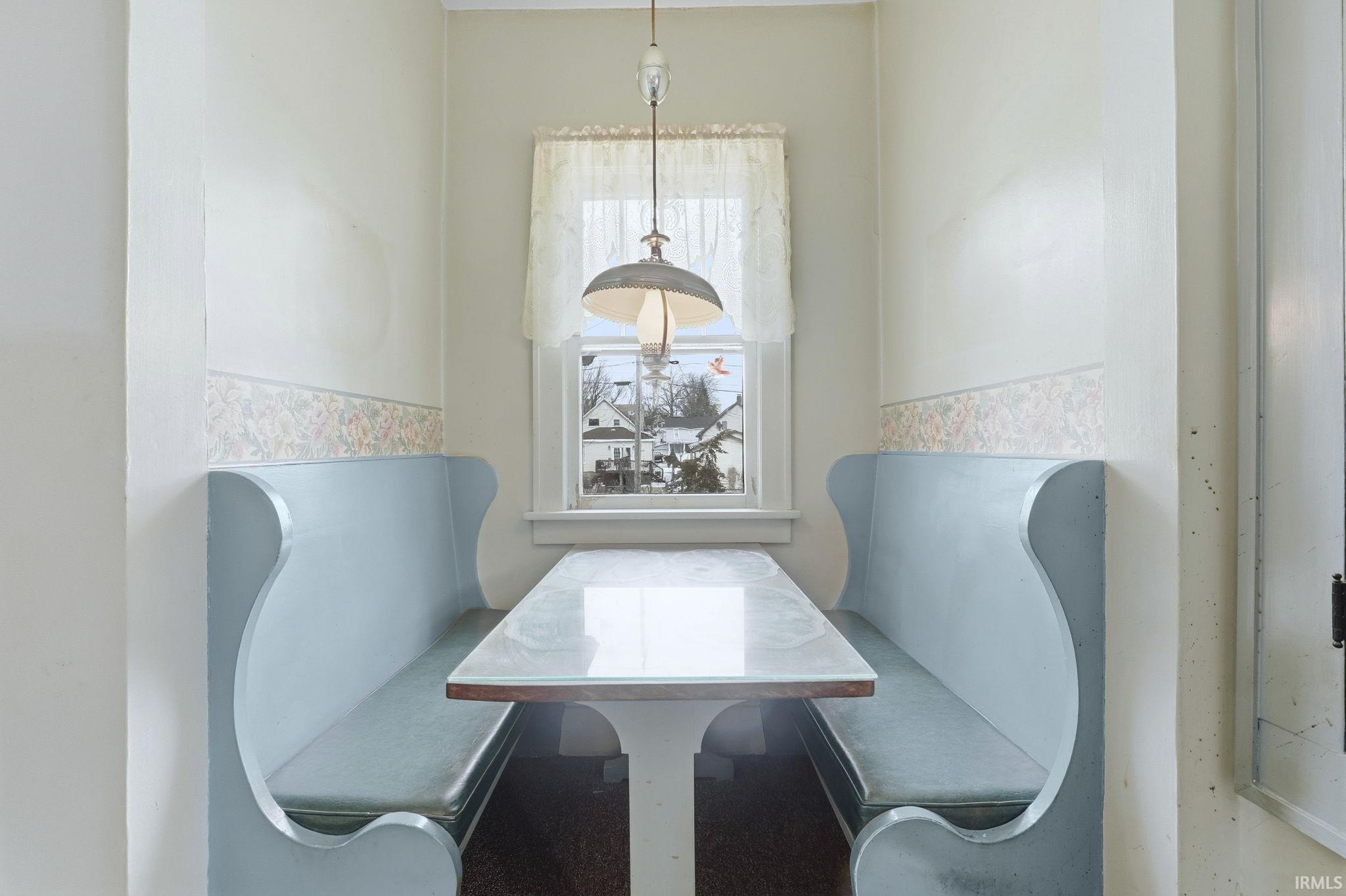 535 East Center Street Warsaw, IN 46580 - Photo 17 of 36