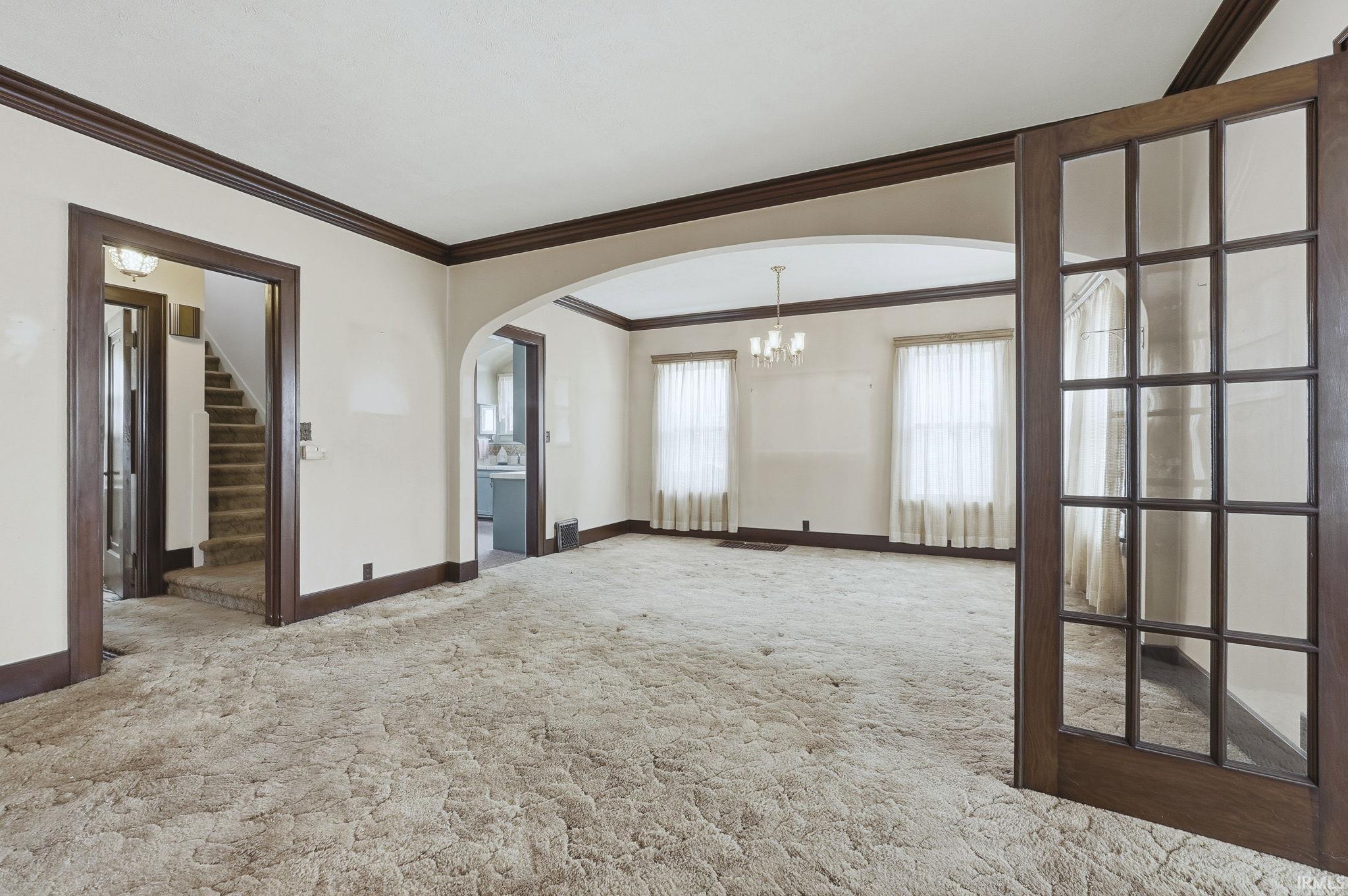 535 East Center Street Warsaw, IN 46580 - Photo 7 of 36