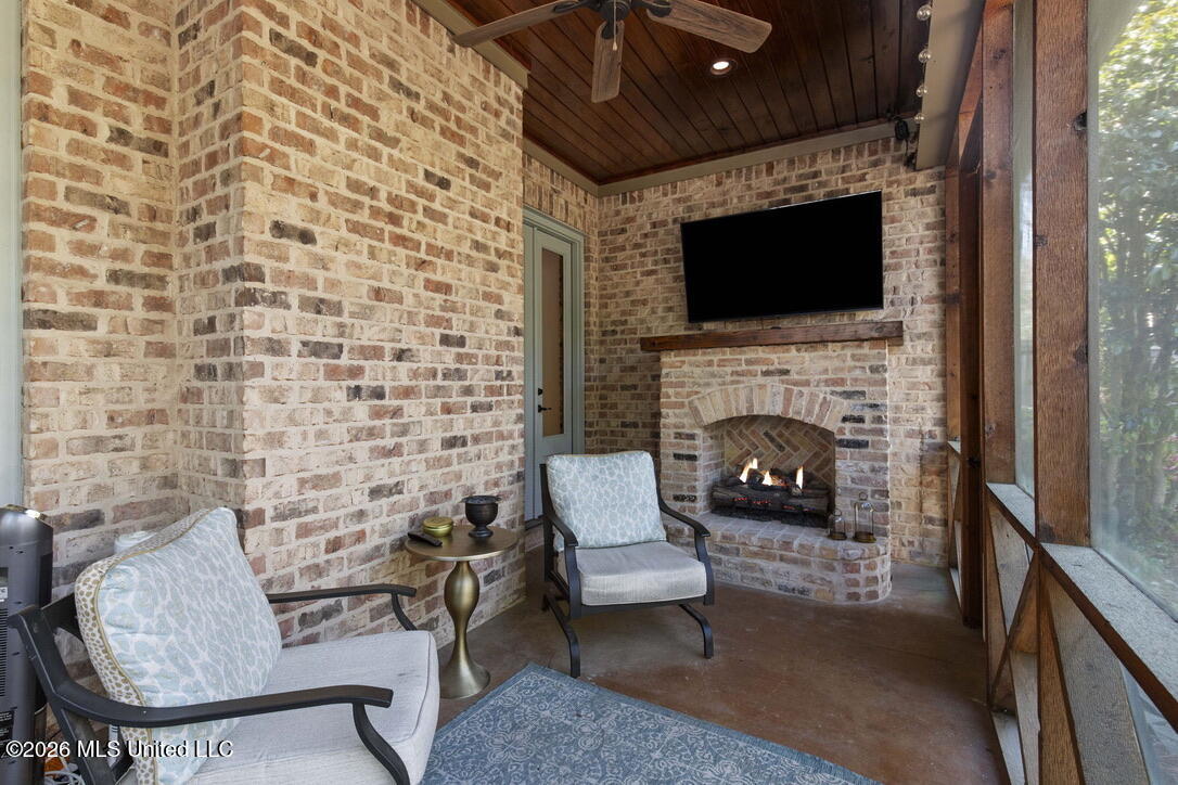 112 Bristol Lane Madison, MS 39110 - Photo 36 of 40 39E31475-DA09-4476-846F-FDC2FD6AD5BE_1_1