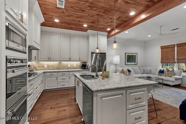 $629,750 | 112 Bristol Lane, Madison, MS 39110