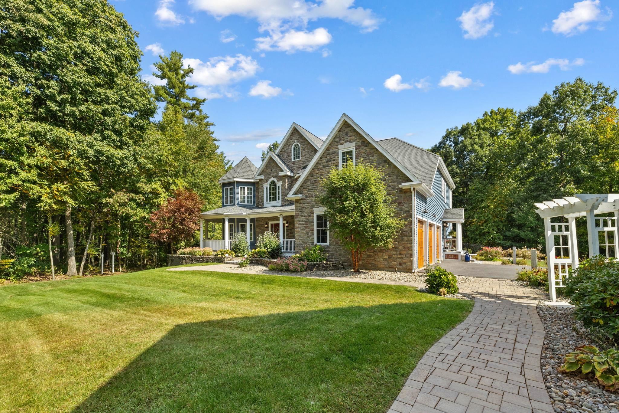 15 Wasserman Heights Merrimack, NH 03054 - Photo 11 of 60 Gallery Image 11