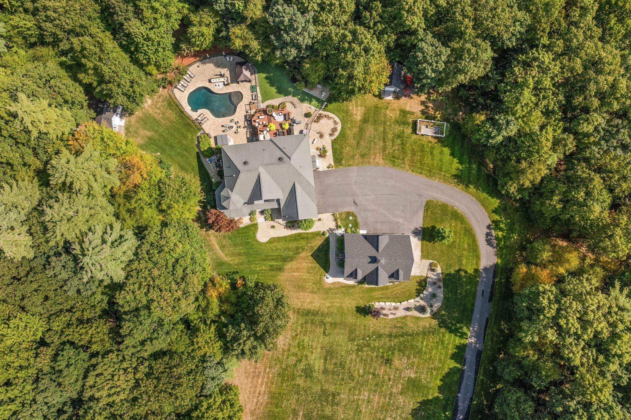 15 Wasserman Heights Merrimack, NH 03054 - Photo 6 of 60 Gallery Image 6