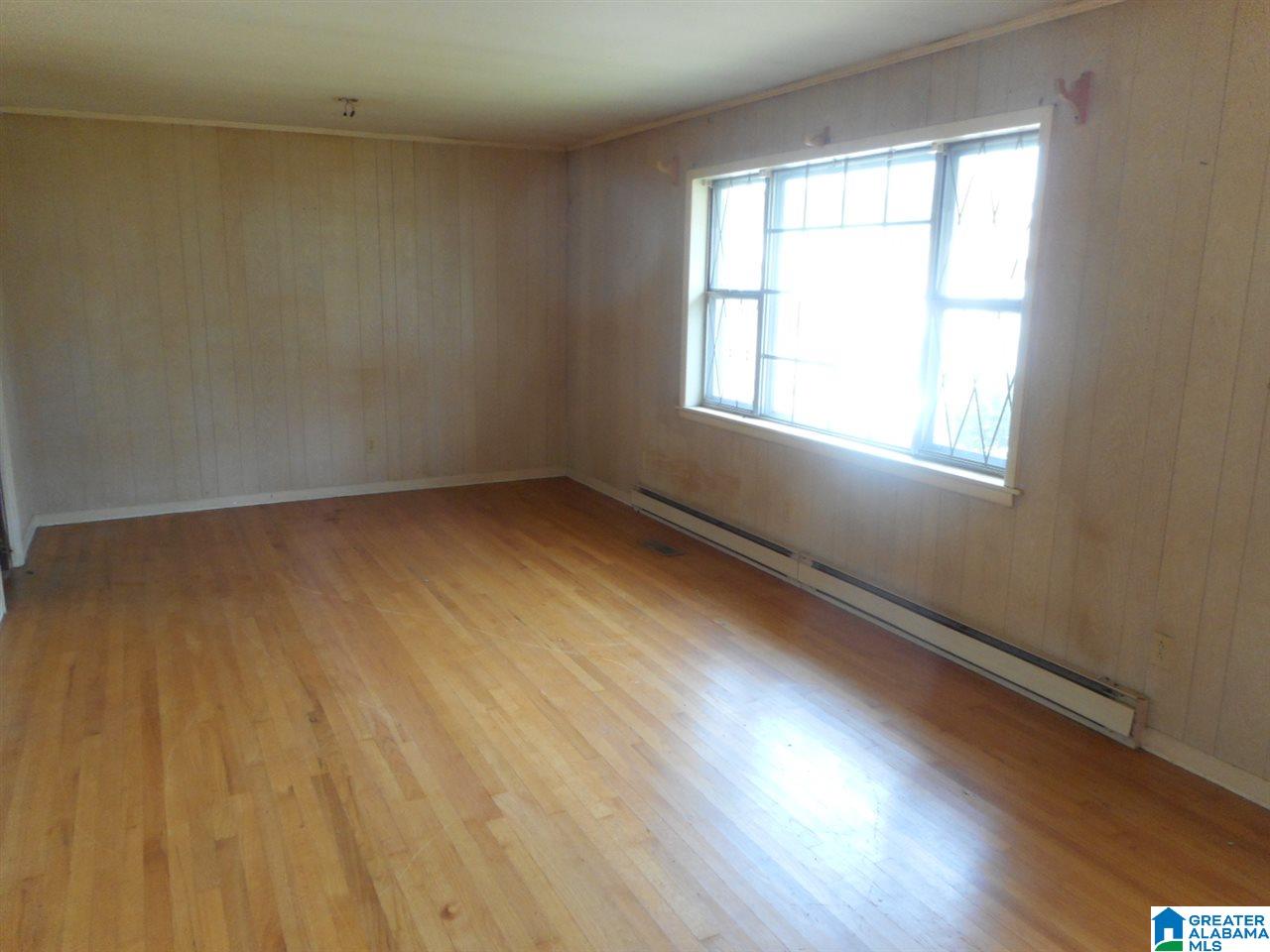 301 2nd Street South Oneonta, AL 35121 - Photo 2 of 21