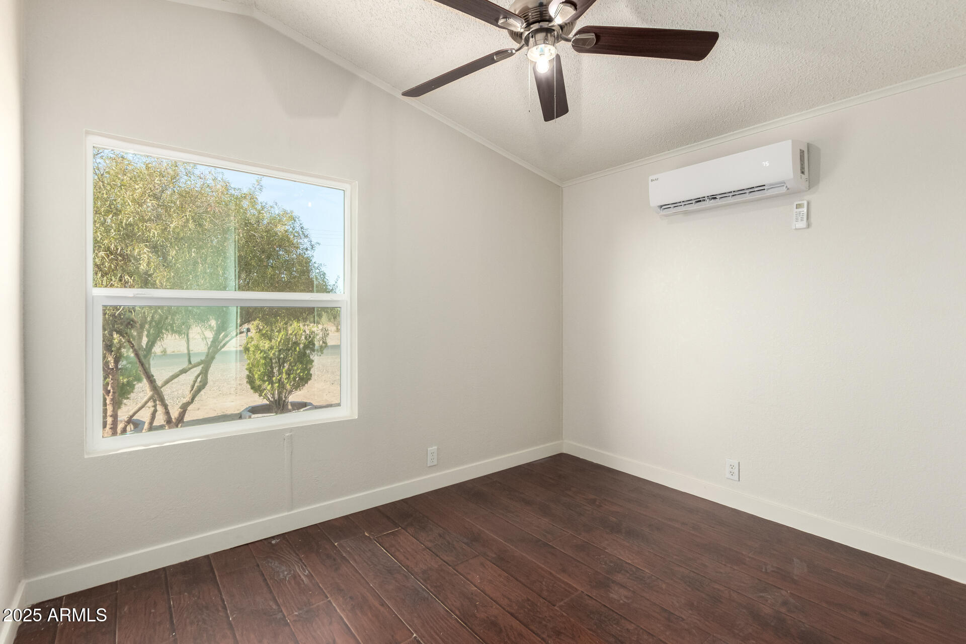 3045 East Cornman Road Eloy, AZ 85131 - Photo 17 of 22 16 - Cornman 3045