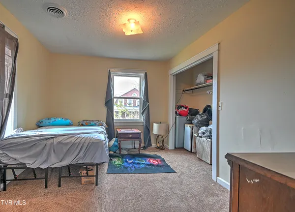 $315,000 | 1703 Windsor Avenue, Unit 2, Bristol, TN 37620