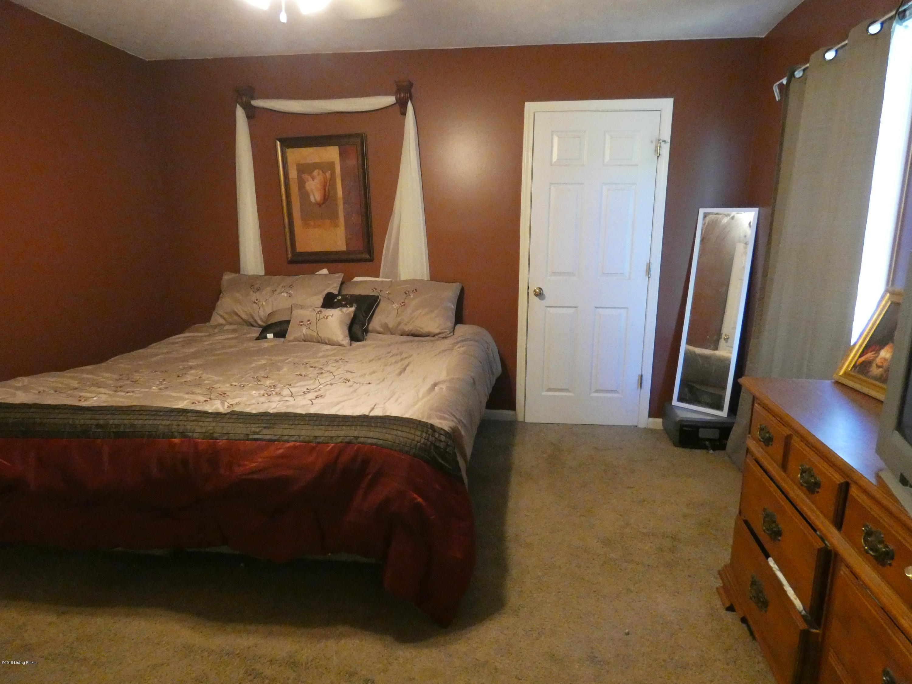 254 Kinkead Road Vine Grove, KY 40175 - Photo 13 of 21 P1000461