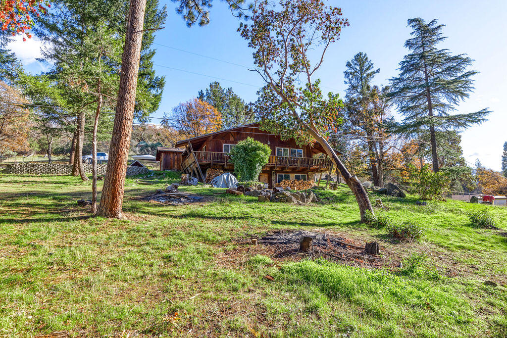 1877 Upper Applegate Road Jacksonville, OR 97530 - Photo 4 of 36 UAR(5)