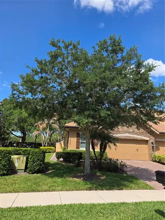 $2,900 | 10341 Belfry Circle, Orlando, FL 32832