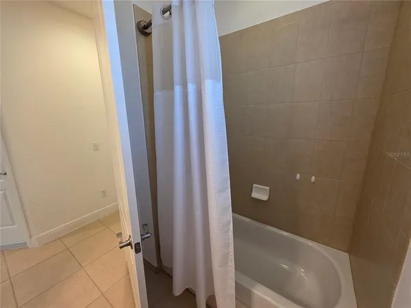 $2,900 | 10341 Belfry Circle, Orlando, FL 32832