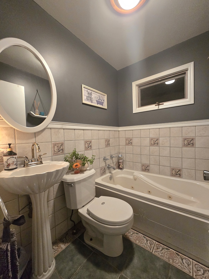 614 South Thomas Street Gilman, IL 60938 - Photo 23 of 39