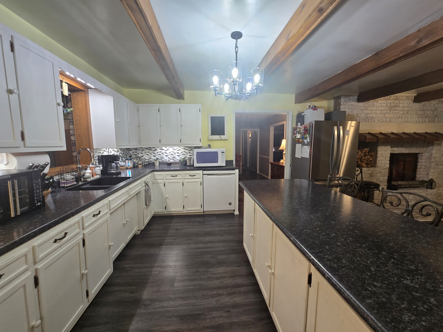 614 South Thomas Street Gilman, IL 60938 - Photo 9 of 39