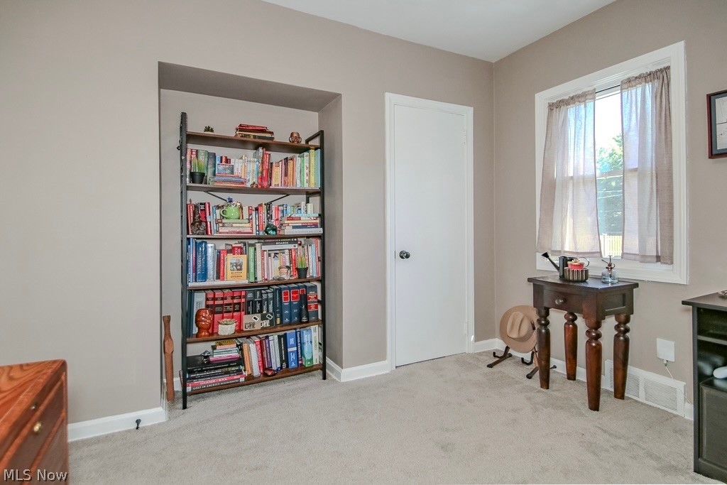 1279 Sunset Road Mayfield Heights, OH 44124 - Photo 14 of 41 Gallery Image 14