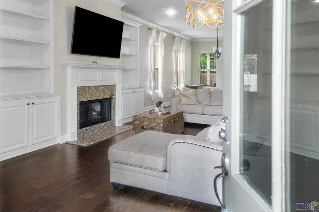 $395,000 | 39169 Water Oak Avenue, Prairieville, LA 70769