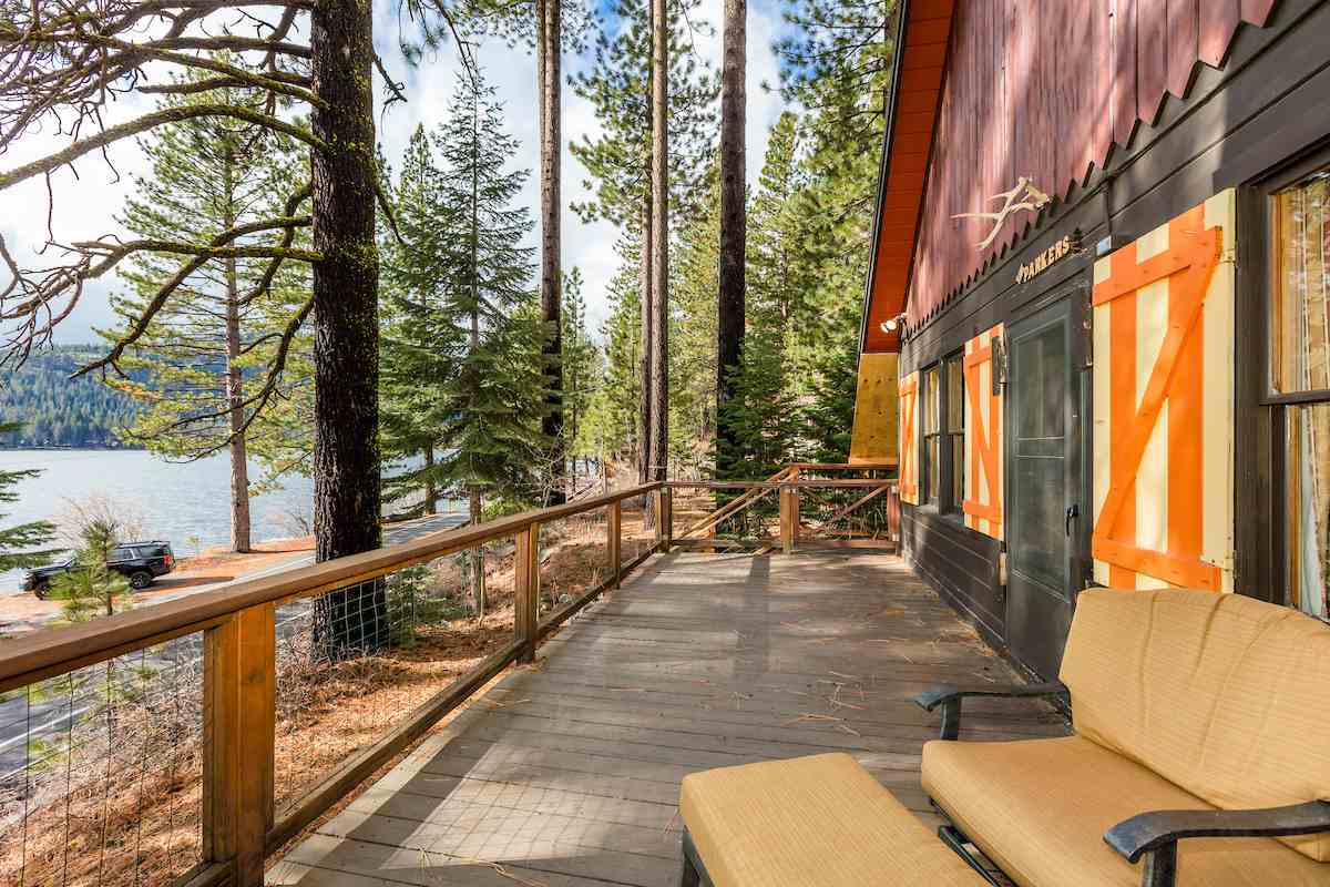 15274 Donner Pass Road Truckee, CA 96161 - Photo 13 of 14 Gallery Image 13