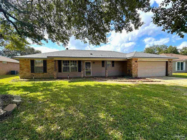 $1,950 | 1519 Oakleigh Court, Pensacola, FL 32506