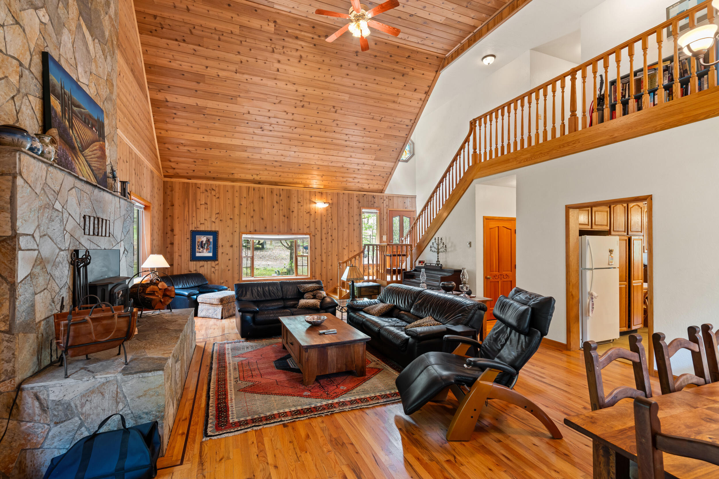 4046 Little Applegate Road Jacksonville, OR 97530 - Photo 12 of 65 22_ 4046 little applegate rd-21