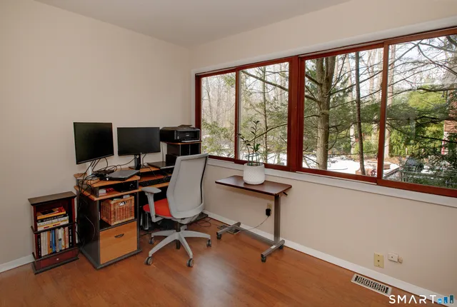 $745,000 | 20 Rita Road, Ridgefield, CT 06877