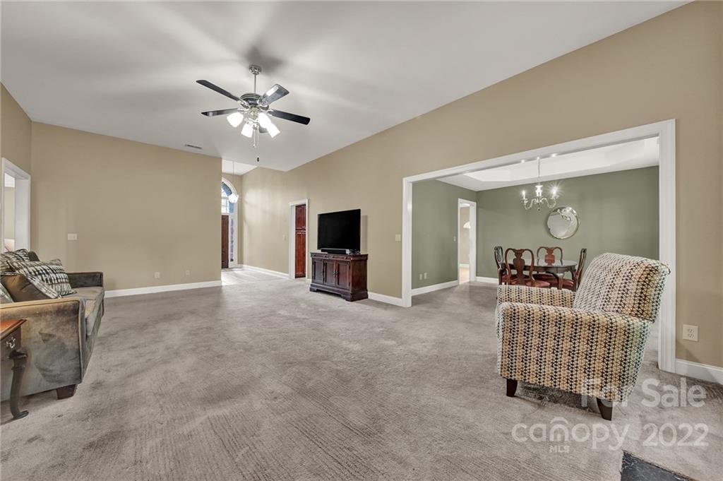311 Briarberry Court Fort Mill, SC 29708 - Photo 5 of 35 Gallery Image 5