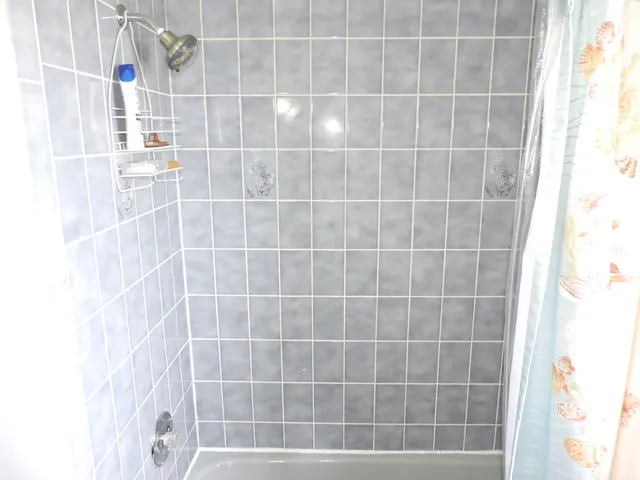 $359,900 | 6931 Coachwood Trail, Tinley Park, IL 60477