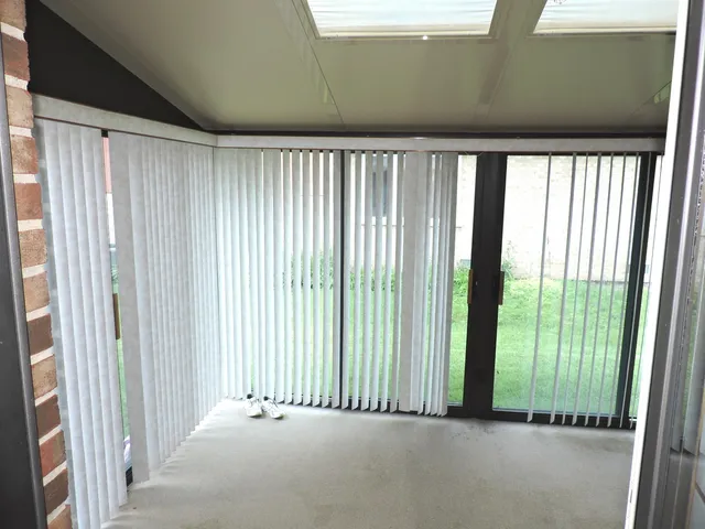 $359,900 | 6931 Coachwood Trail, Tinley Park, IL 60477