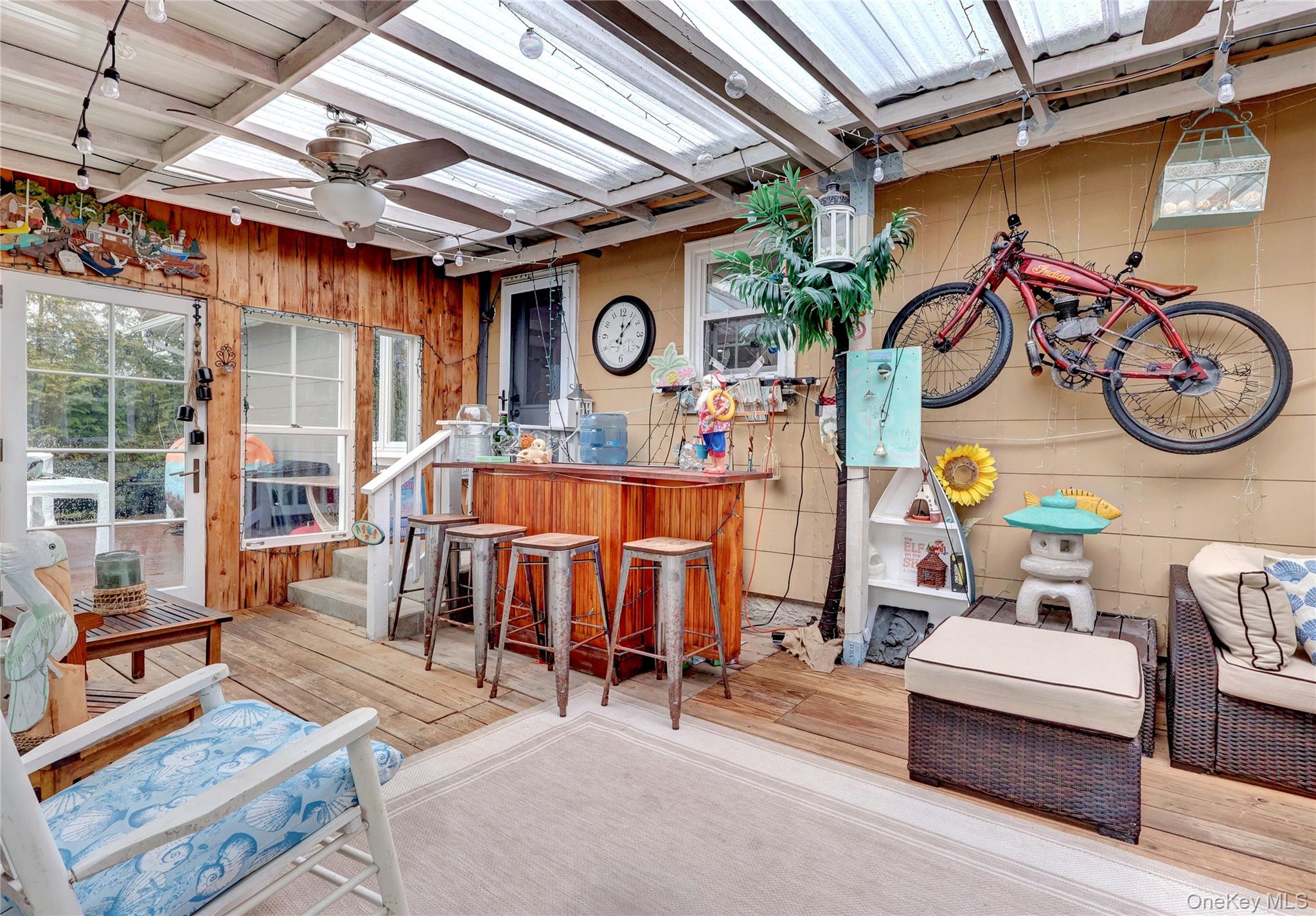 31 Roneck Court Shirley, NY 11967 - Photo 15 of 31