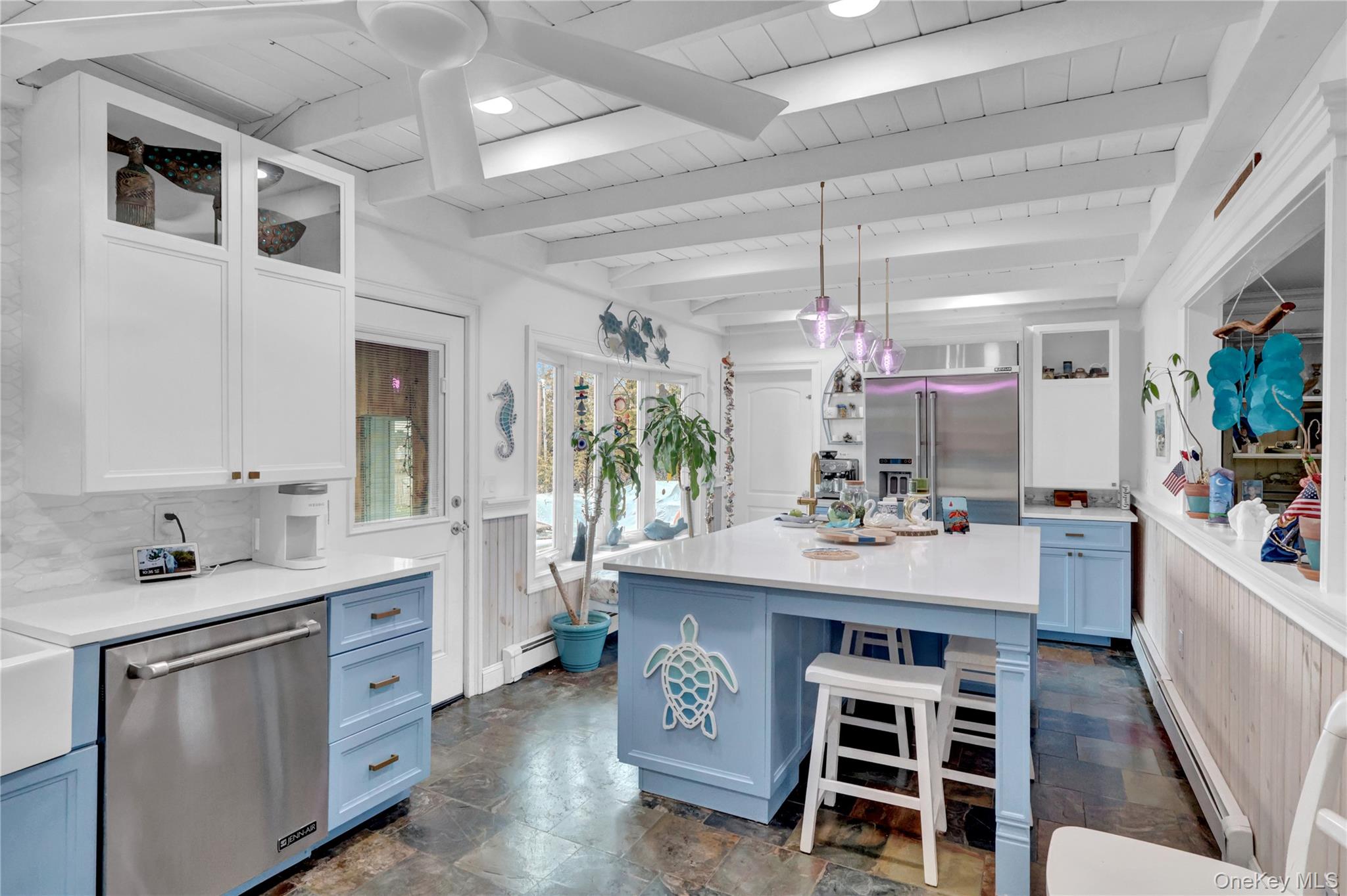 31 Roneck Court Shirley, NY 11967 - Photo 23 of 31