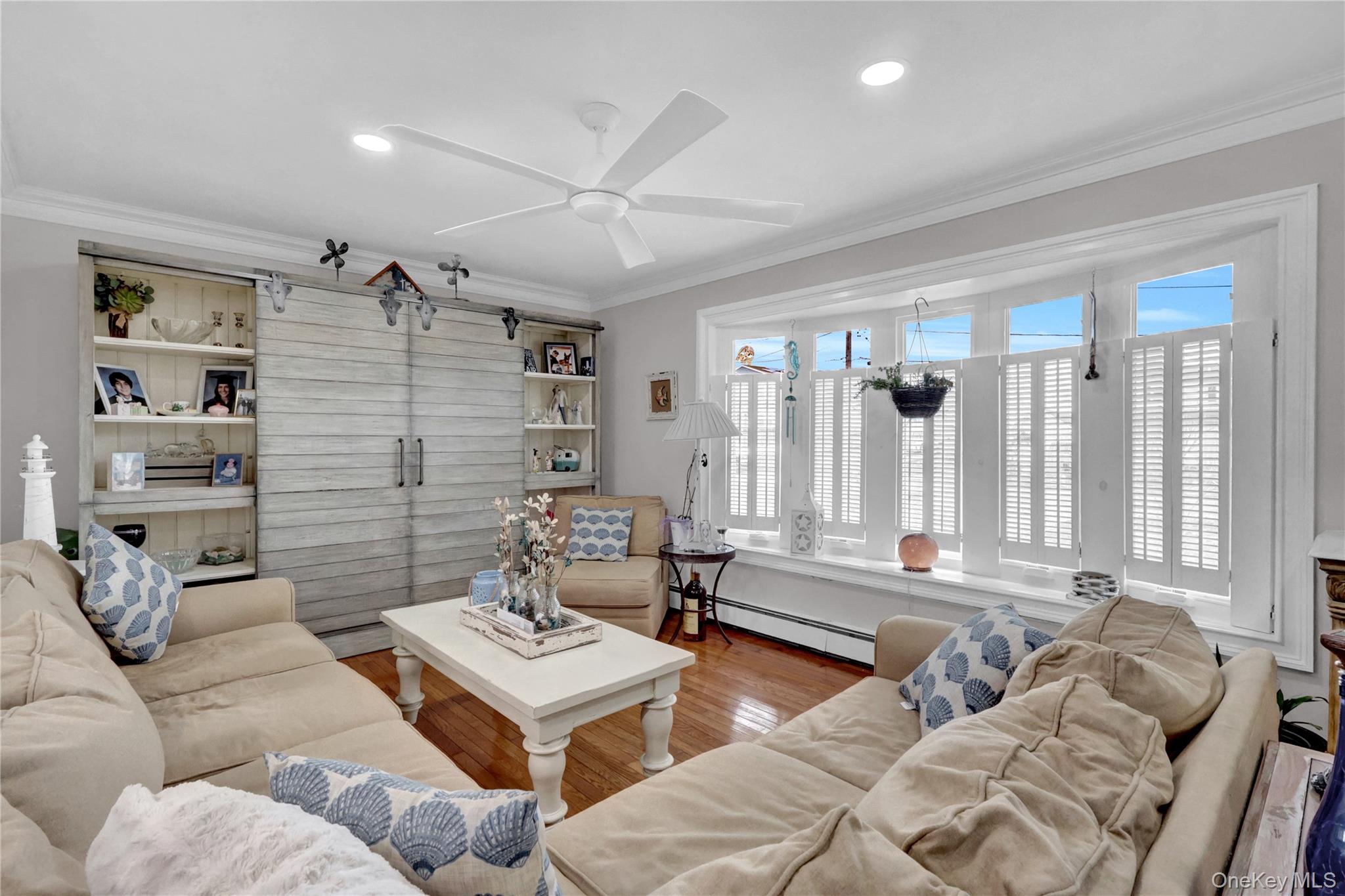 31 Roneck Court Shirley, NY 11967 - Photo 6 of 31