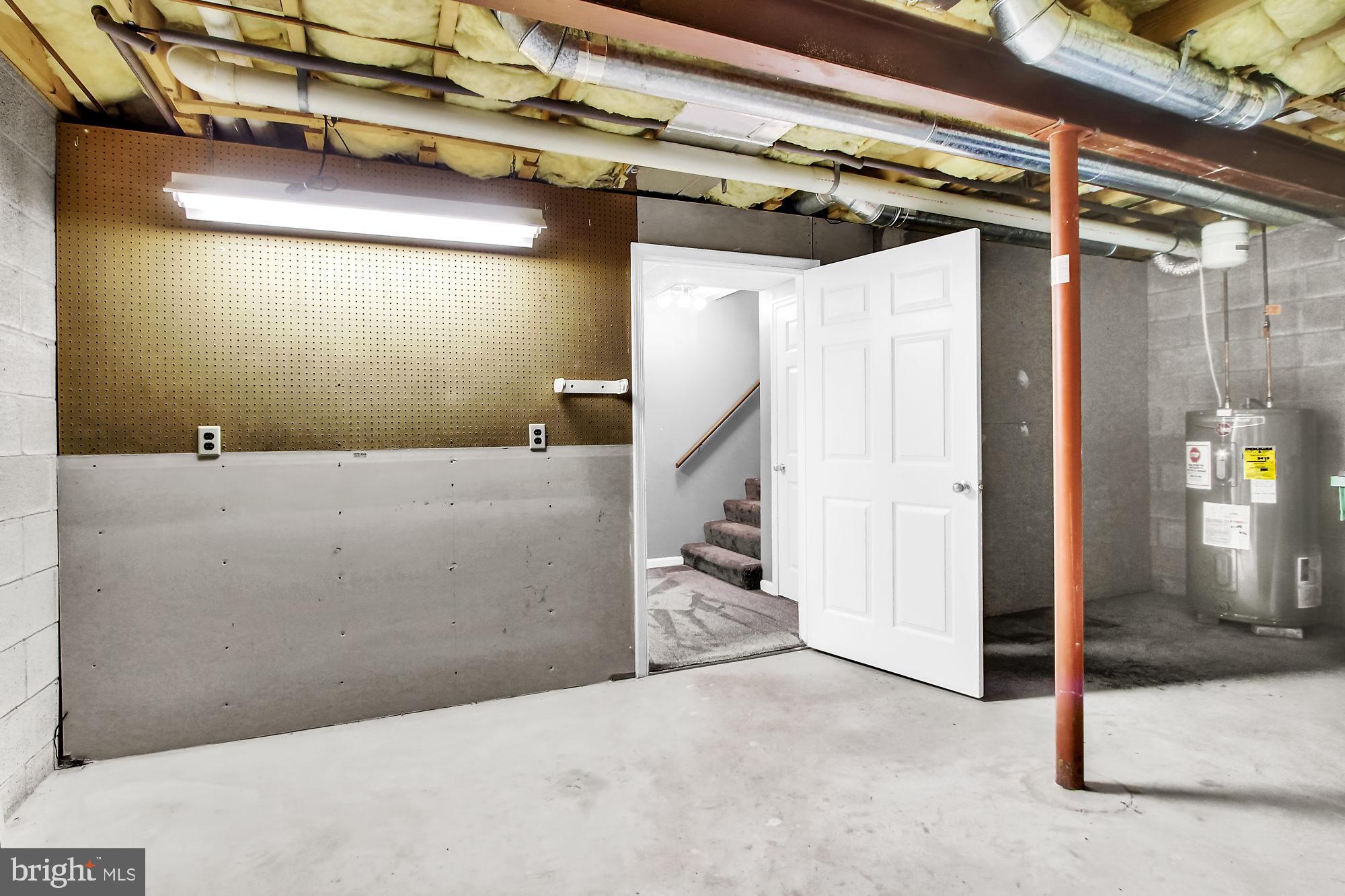 1915 Deer Path Road Harrisburg, PA 17110 - Photo 14 of 18 Gallery Image 14