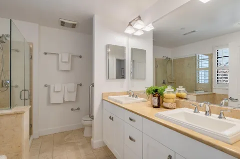 $2,198,000 | 800 High Street, Unit 216, Palo Alto, CA 94301