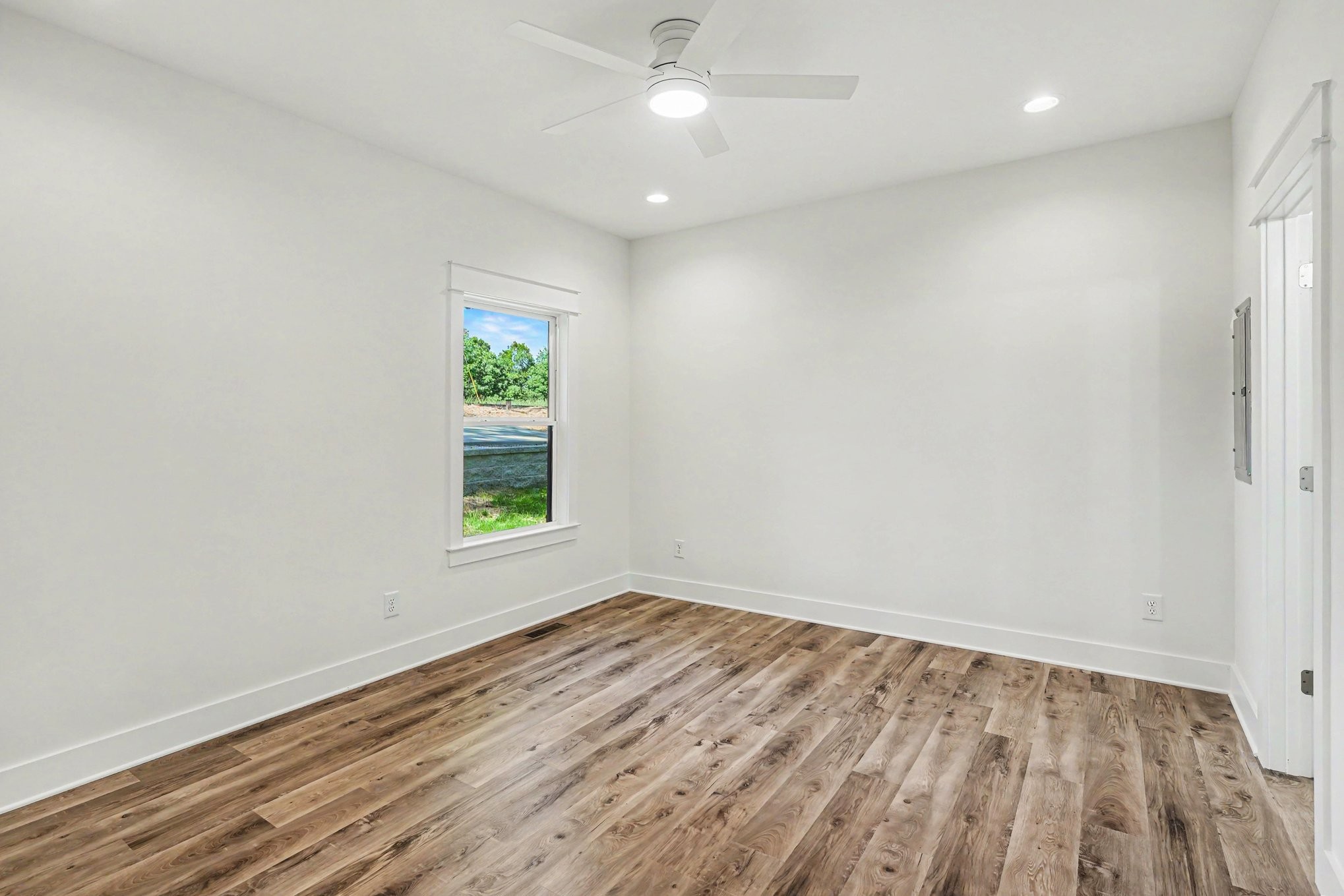 1475 Spann Road Charlotte, TN 37036 - Photo 10 of 24