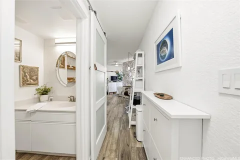 $335,000 | 300 Wai Nani Way, Unit II718, Honolulu, HI 96815