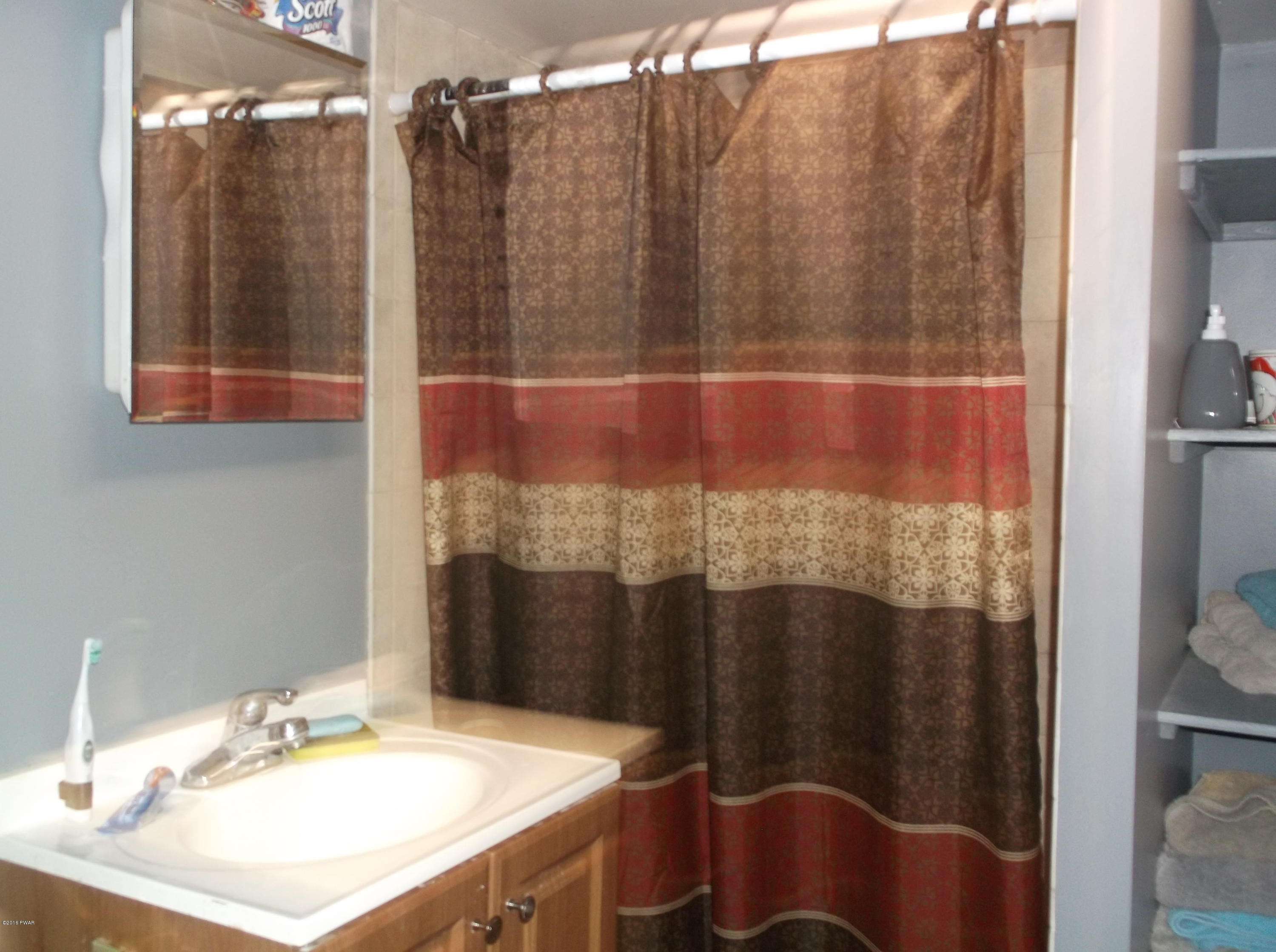 117 Bald Ridge Road Milford, PA 18337 - Photo 11 of 18 Bathroom