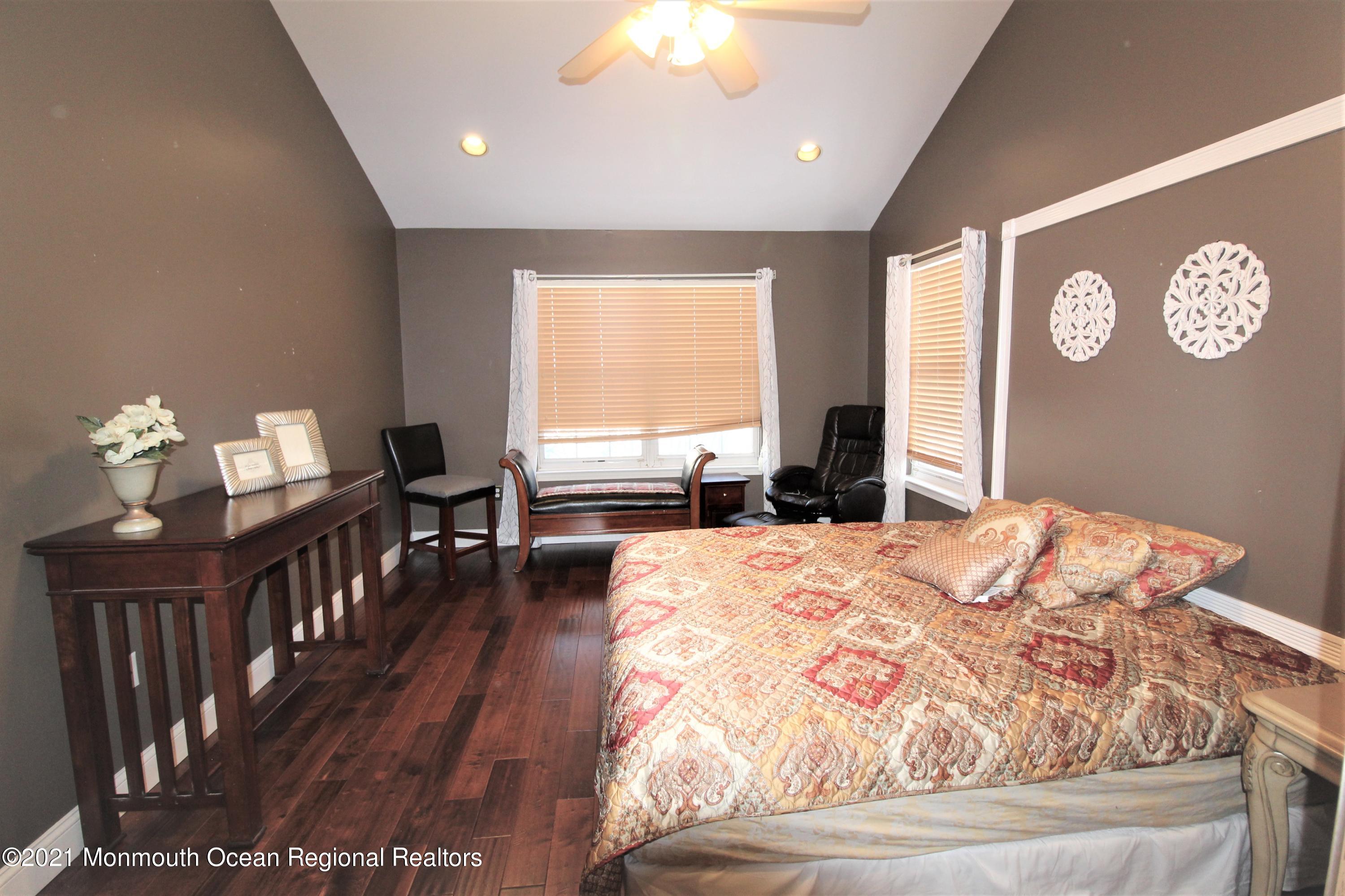32 Alpine Road, Unit 173 Holmdel, NJ 07733 - Photo 15 of 25 IMG_6668