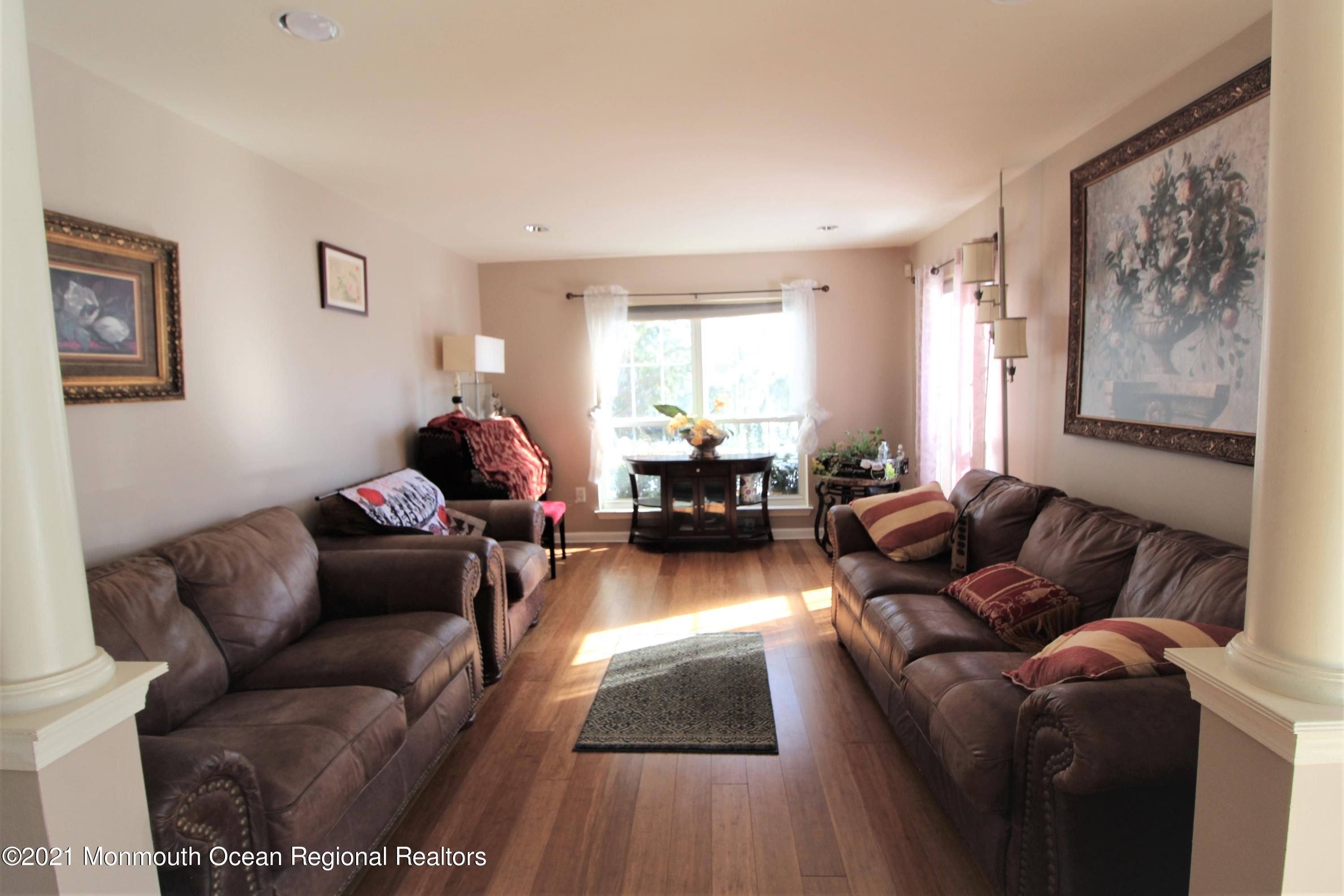 32 Alpine Road, Unit 173 Holmdel, NJ 07733 - Photo 5 of 25 IMG_6599