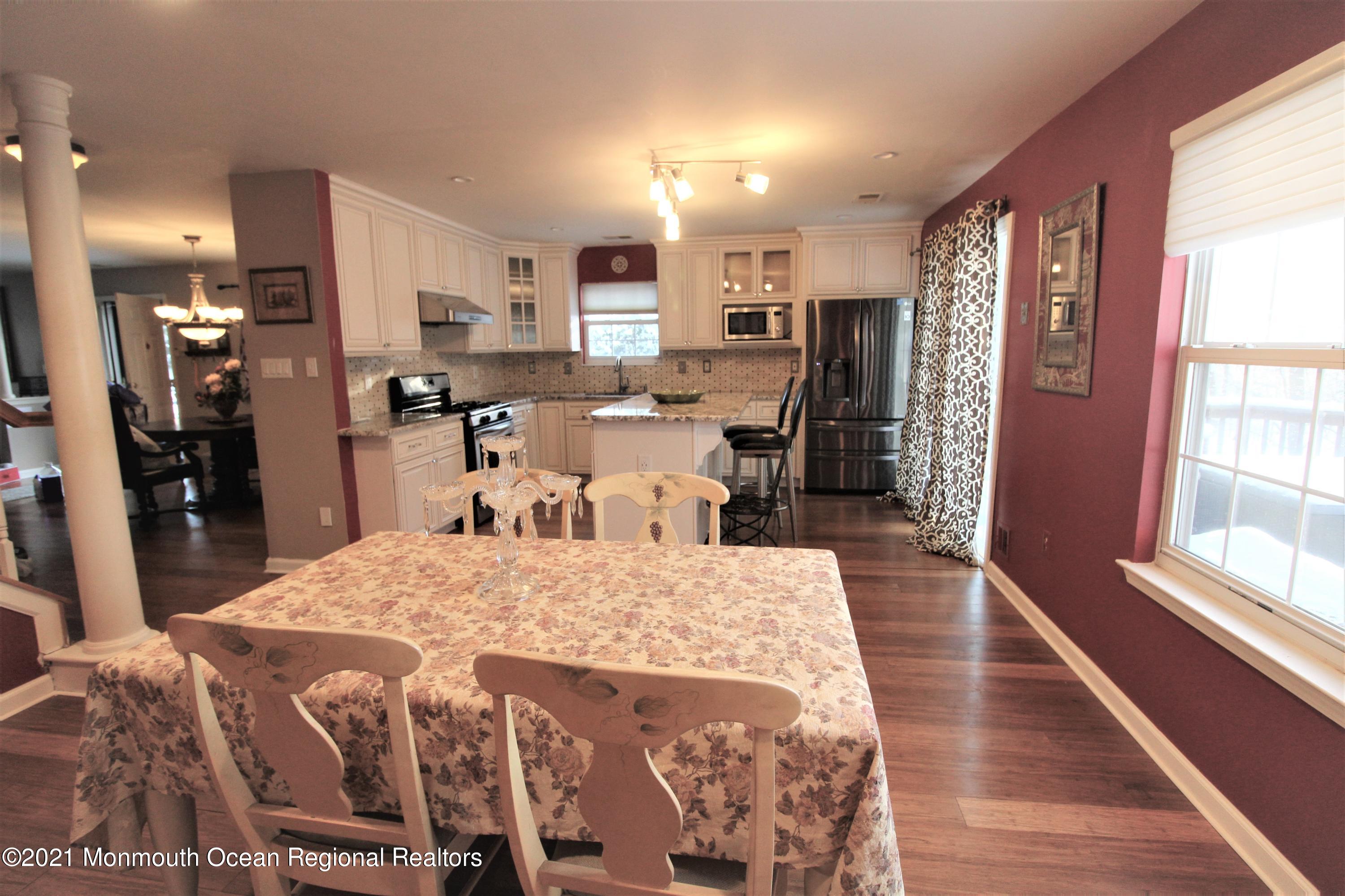 32 Alpine Road, Unit 173 Holmdel, NJ 07733 - Photo 8 of 25 IMG_6648