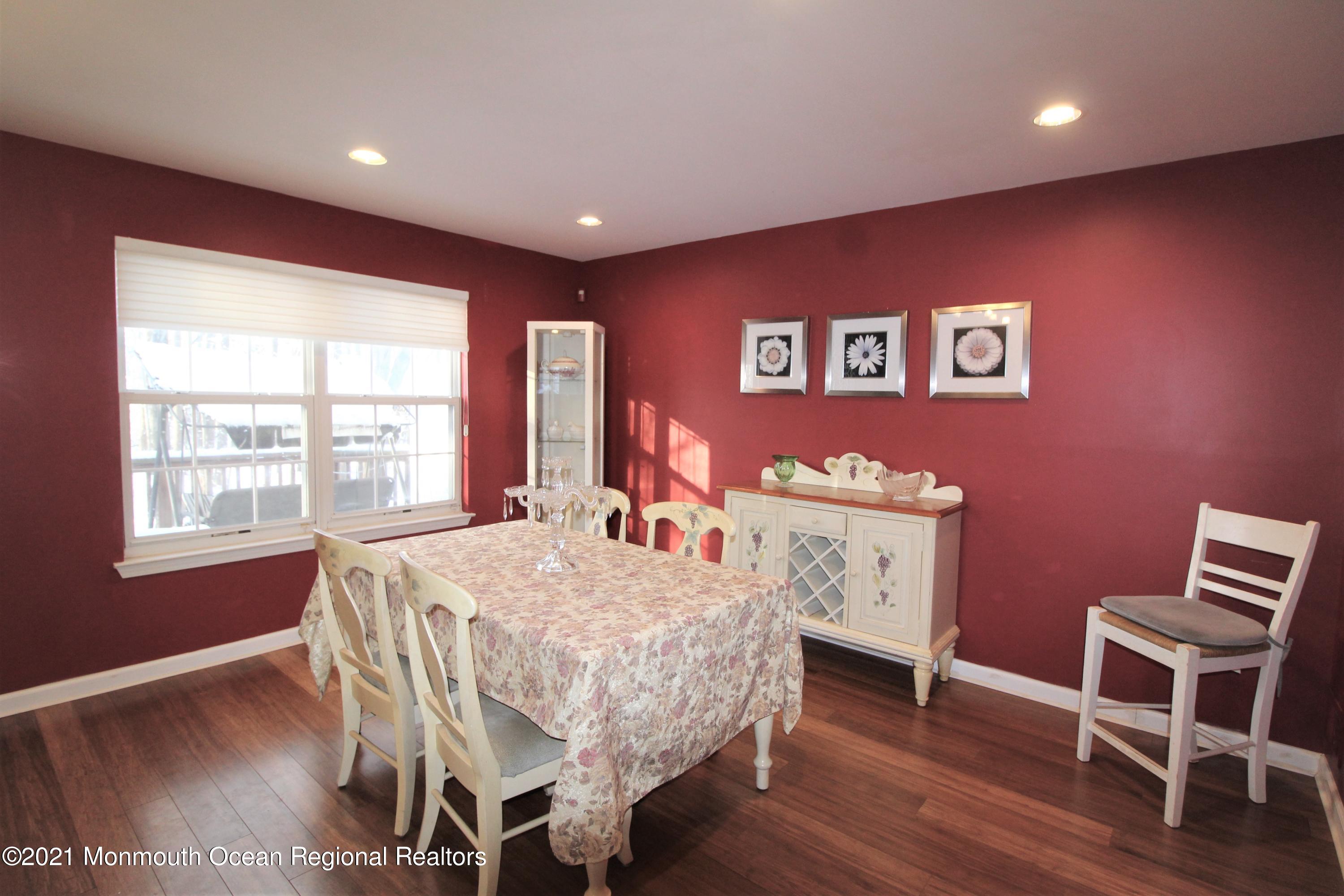 32 Alpine Road, Unit 173 Holmdel, NJ 07733 - Photo 9 of 25 IMG_6646