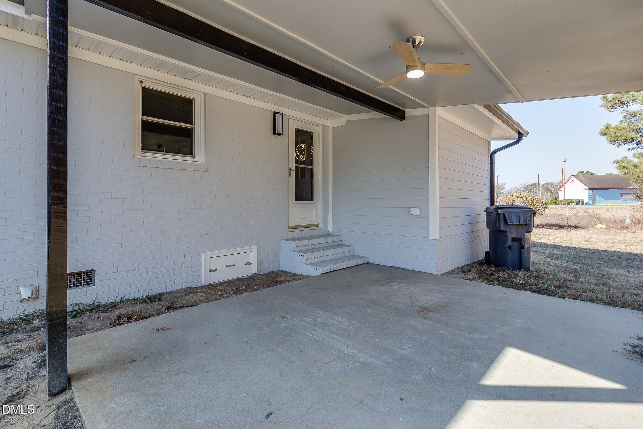 107 East New Hope Road Goldsboro, NC 27534 - Photo 29 of 33 a view of an empty room