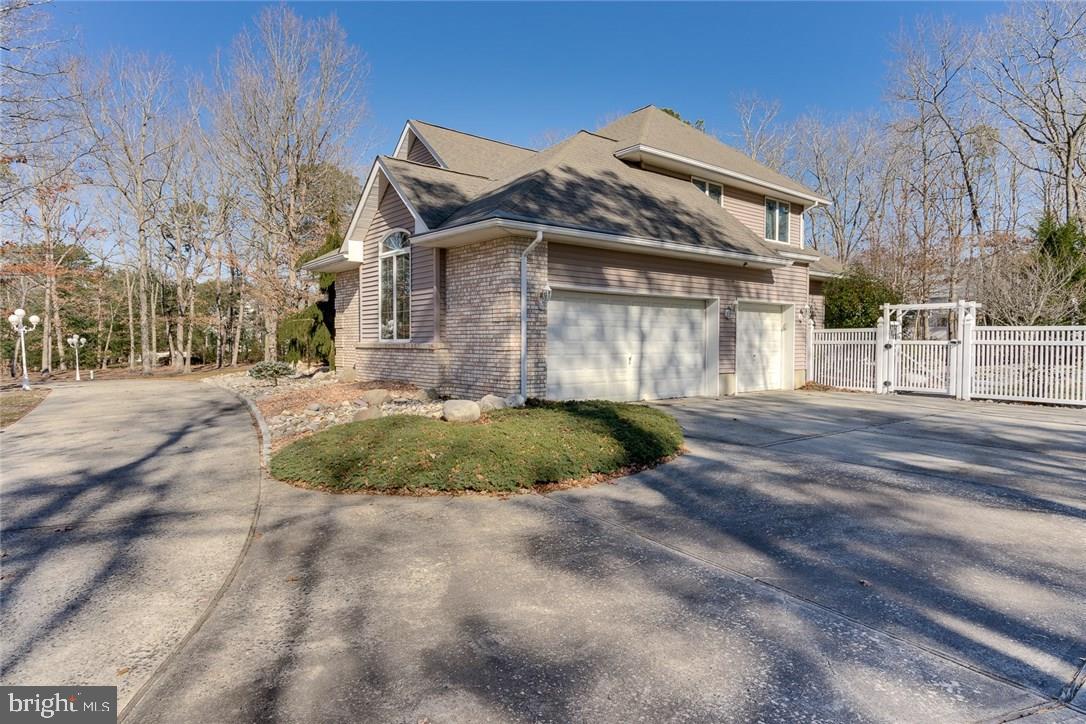 8 Ranch Boulevard Manahawkin, NJ 08050 - Photo 3 of 33 Gallery Image 3